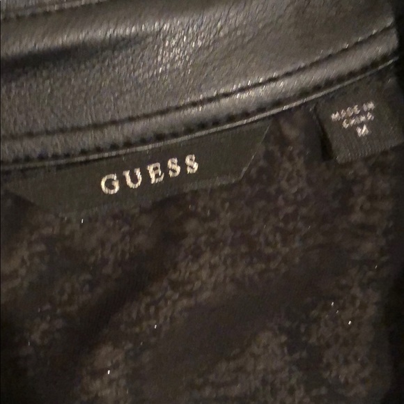GUESS jacket! NWOT! Size medium! - Picture 4 of 6
